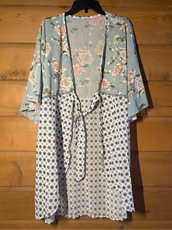 unbranded Other - Floral & Geo Print Kimono- Swim Cover Up- Sage and White- Size XXL
